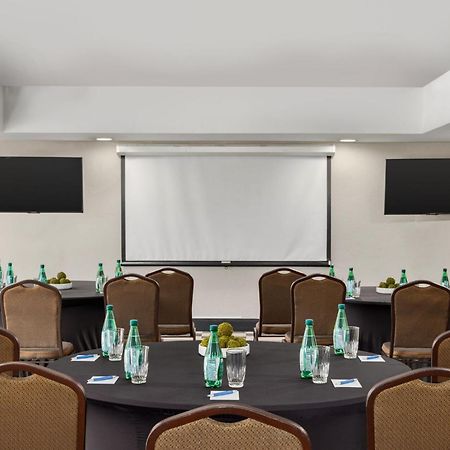 Four Points By Sheraton Greensboro Airport Εξωτερικό φωτογραφία