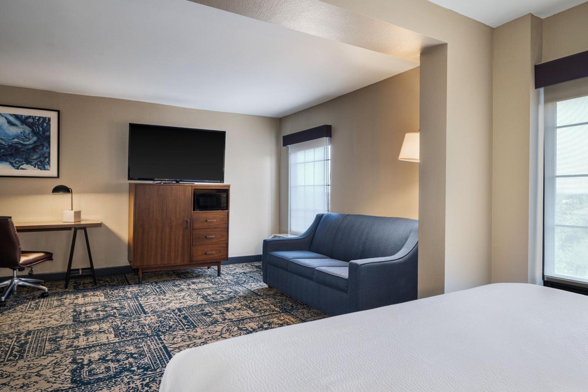 Four Points By Sheraton Greensboro Airport Εξωτερικό φωτογραφία