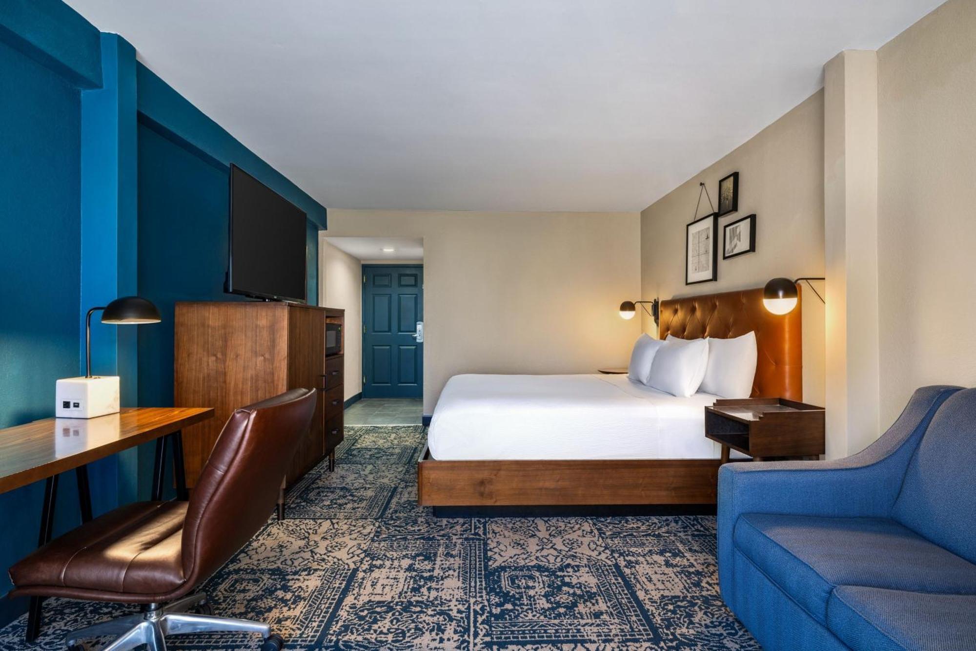 Four Points By Sheraton Greensboro Airport Εξωτερικό φωτογραφία