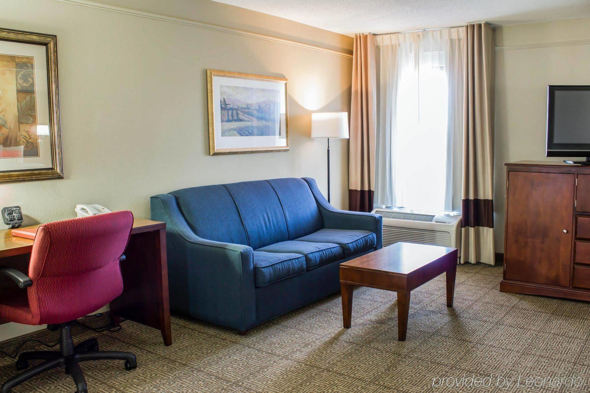 Four Points By Sheraton Greensboro Airport Εξωτερικό φωτογραφία