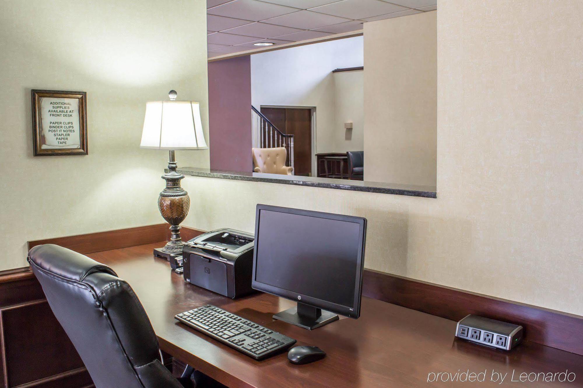 Four Points By Sheraton Greensboro Airport Εξωτερικό φωτογραφία