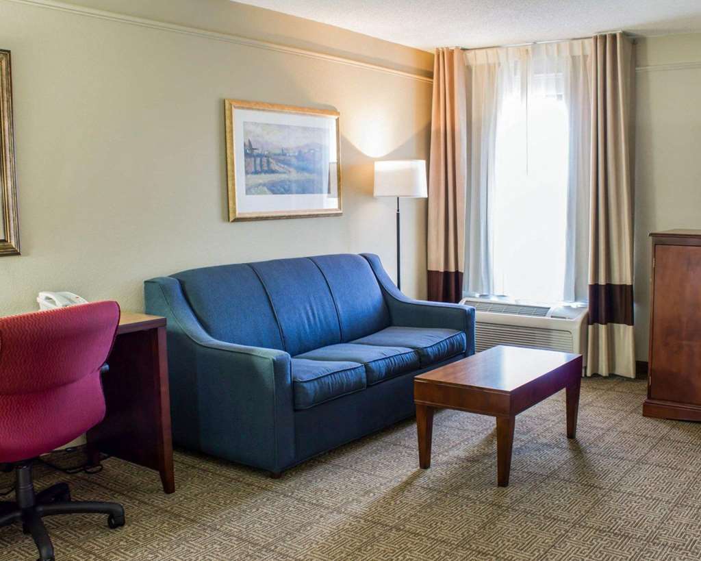 Four Points By Sheraton Greensboro Airport Δωμάτιο φωτογραφία