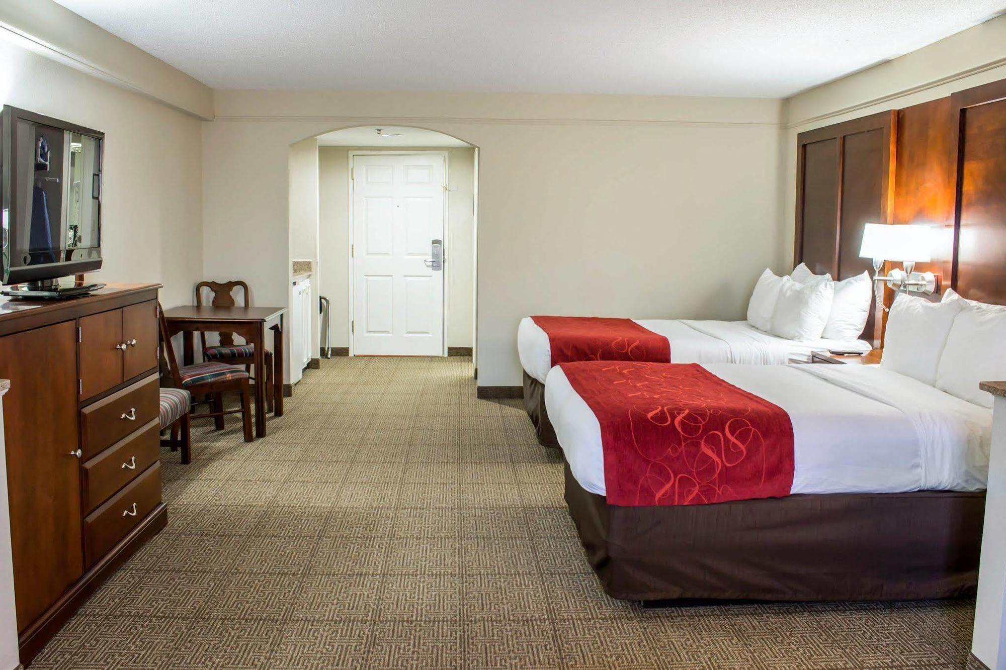 Four Points By Sheraton Greensboro Airport Εξωτερικό φωτογραφία