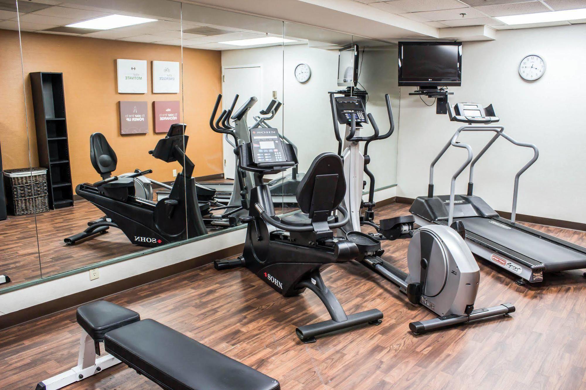 Four Points By Sheraton Greensboro Airport Εξωτερικό φωτογραφία